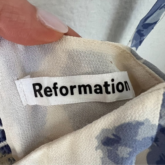 Reformation Annabell Bow-Detailed Floral Print Georgette Mini Dress in Lucerne - Picture 9 of 10